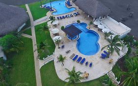 Dos Mundos Pacific Resort Monterrico Guatemala